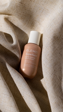 Elemis Superfood Glow Priming Moisturiser Creme hidratante iluminador