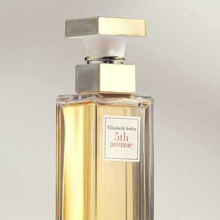 Elizabeth Arden 5th Avenue Gift Set for women