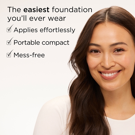 Elizabeth Arden Flawless Finish Sponge-On Cream Makeup kreminis makiažo pagrindas su gulbe