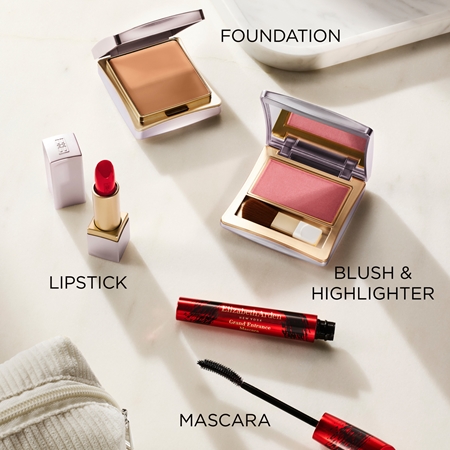 Elizabeth Arden Flawless Finish Sponge-On Cream Makeup kreminis makiažo pagrindas su gulbe