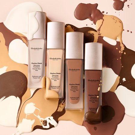 Elizabeth Arden Flawless Finish Skincaring Foundation serumo konsistencijos makiažo pagrindas