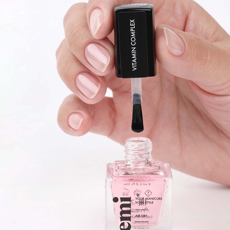 emi Vitamin Complex sérum intense aux vitamines pour ongles affaiblis et mous