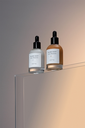 Esotiq Glow Dust Julia Wieniawa Körperöl mit Glitzerteilchen