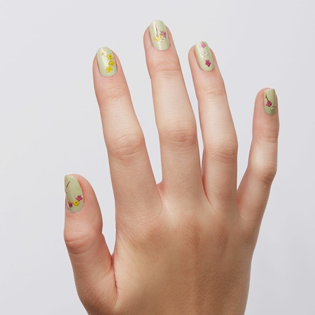essence Nail & Cuticle крем для нігтів та кутикули