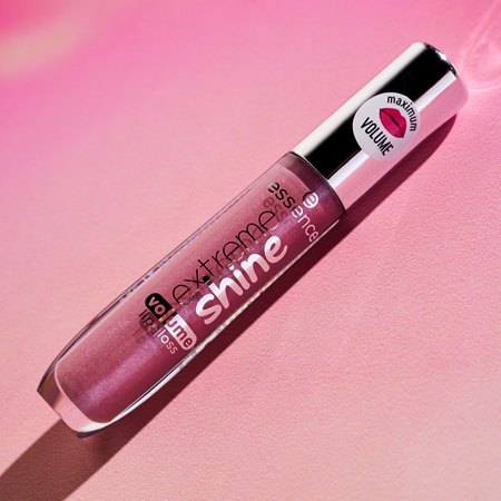 essence Extreme Shine Täidlasemaks muutev huuleläige