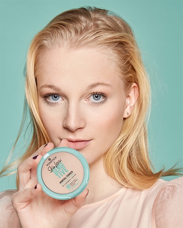 essence Skin Lovin' Sensitive mineralni puder