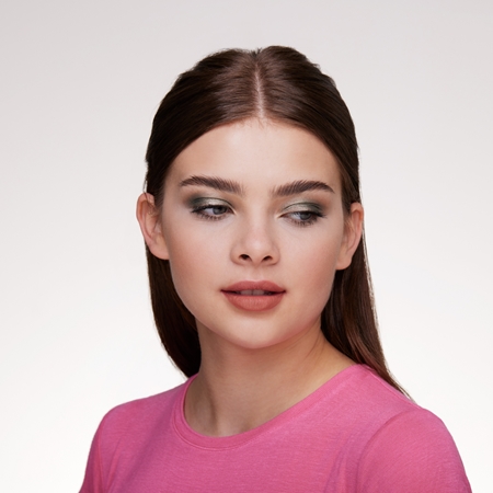 essence Soft Touch oční stíny