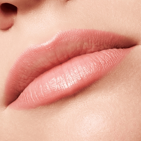 essence Soft & Precise lip liner