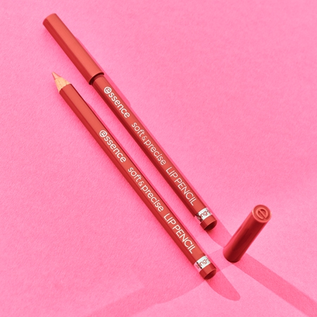 essence Soft & Precise lūpų pieštukas
