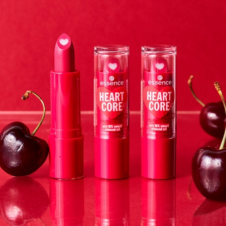 essence HEART CORE baume à lèvres
