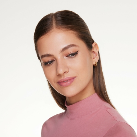 essence The Dip Eyeliner eyeliner w płynie