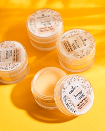 essence Lip Care Booster maschera notte per le labbra