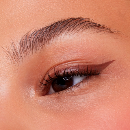 essence Lash PRINCESS eyeliner feutre