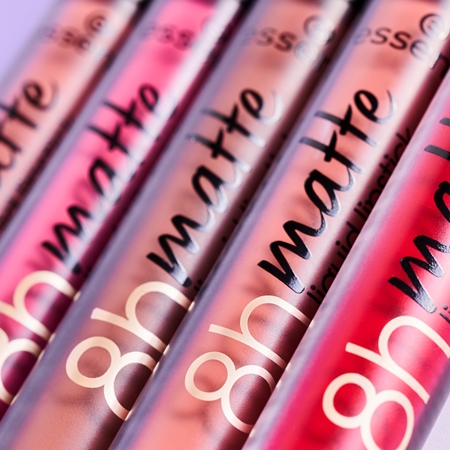 essence 8h matte skystieji matiniai lūpų dažai