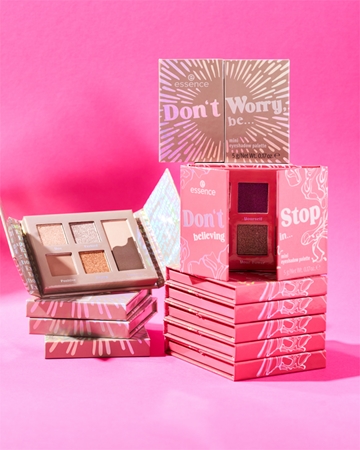 essence Don't Stop believing in... palette de fards à paupières mini
