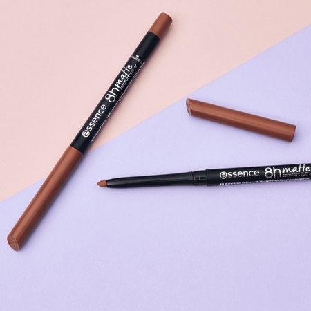 essence 8h Matte Comfort mat olovka za usne sa šiljilom