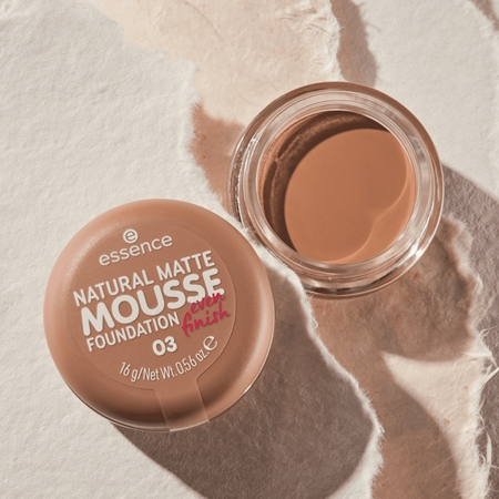 essence NATURAL MATTE MOUSSE Jumestusvaht