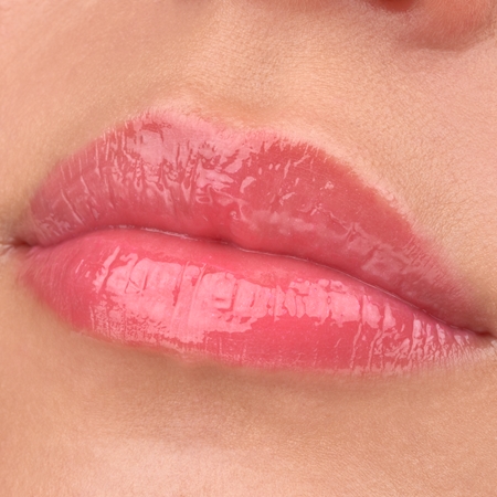 essence Juicy Bomb Lūpu spīdums