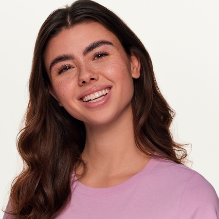 essence lash WITHOUT LIMITS objemová a prodlužující řasenka