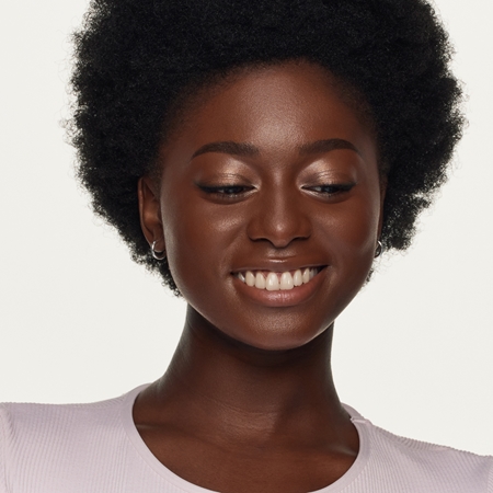 essence curl FIXING szempilla primer