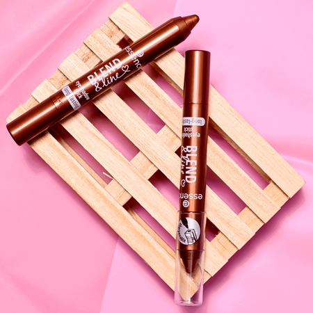 essence Blend & Line metaliczna kredka do oczu