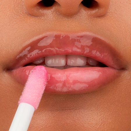 essence Hydra Kiss Mitrinoša eļļa lūpām