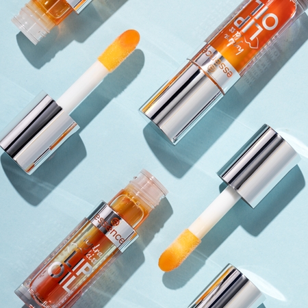 essence Hydra Kiss Mitrinoša eļļa lūpām