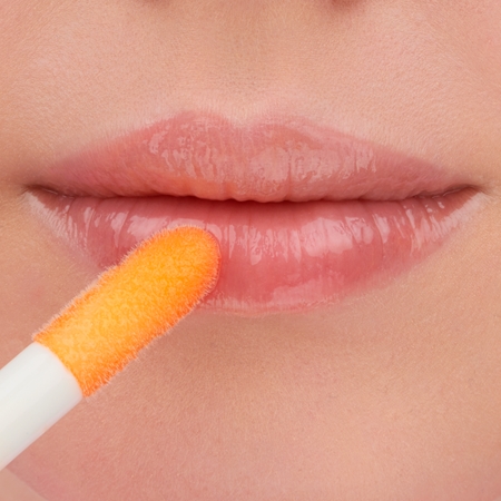 essence Hydra Kiss hydratační olej na rty