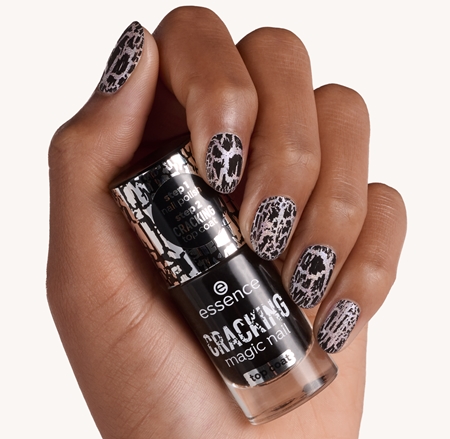 essence CRACKING magic top coat