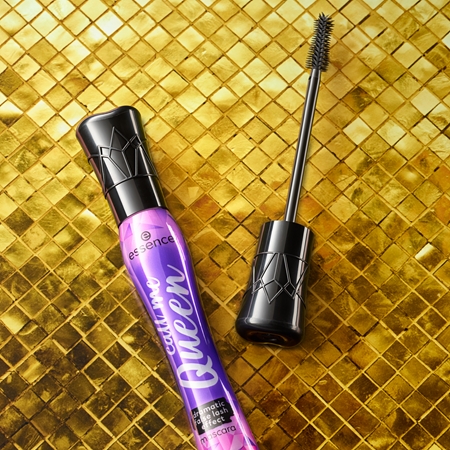 essence call me QUEEN rimel cu efect de gene false