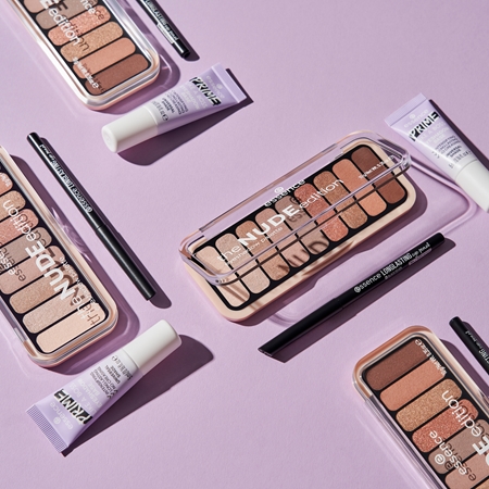 essence The Nude Eye Set Gift Set for the eye area