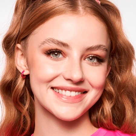 essence LASHES TO IMPRESS Lösögonfransar med lim