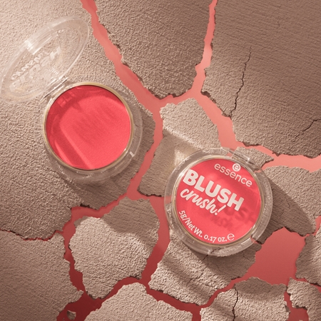 essence BLUSH crush! tvářenka