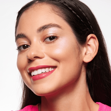 essence META GLOW rozjasňující pudr