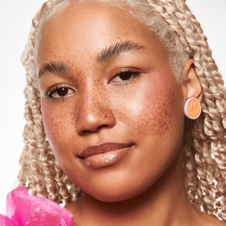 essence BABY GOT GLOW Vloeibare Verheldering
