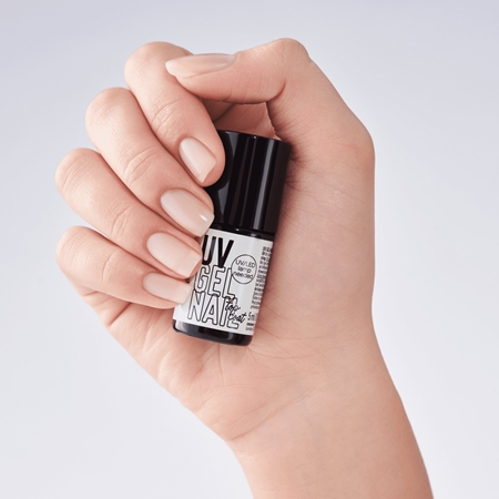 essence studio nails UV GEL NAIL Virskārta