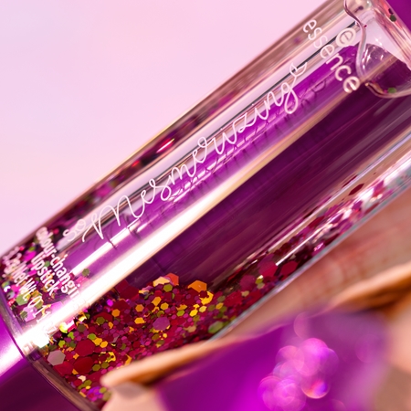 essence So Mesmerizing Lipstick that Changes Colour According to Your Mood