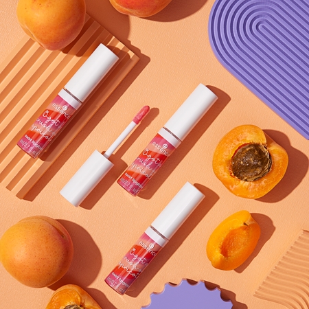essence got a crush on apricots lip gloss brilhante