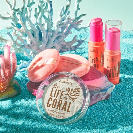 essence LIFE in CORAL matující pudr