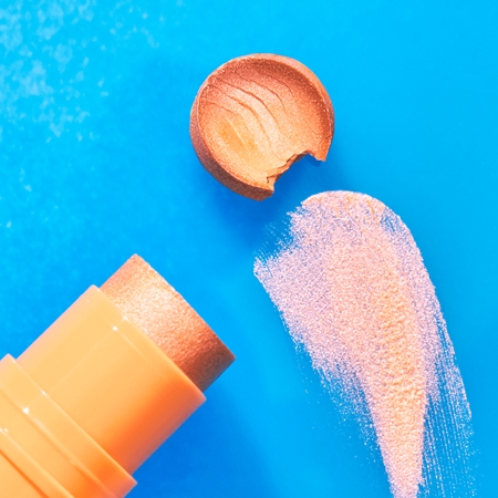 essence BABY GOT HOLO GLOW Kirgastav pulk