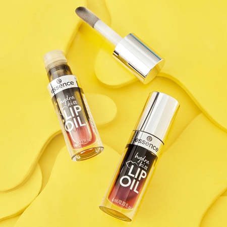 essence Hydra Kiss olio idratante per le labbra
