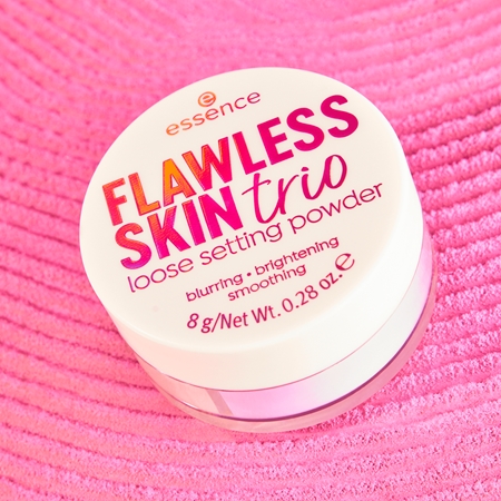 essence Flawless Skin Trio los fixatiepoeder