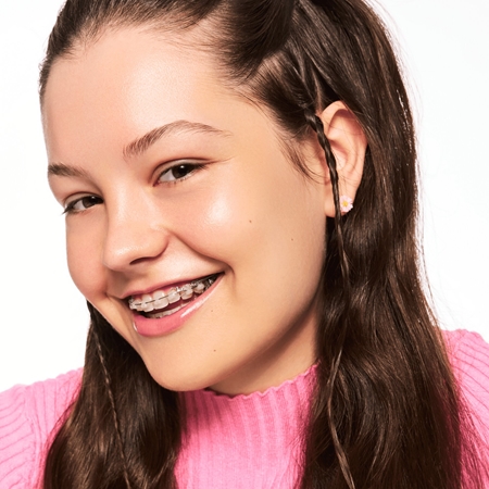 essence WONDER FULL tónovací podkladová báze pod make-up 5 v 1
