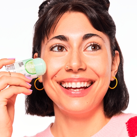 essence Hello, Good Stuff! sérum hydratant en stick