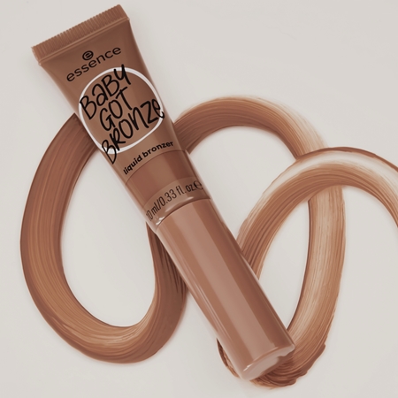 essence baby got bronze bronzer liquide