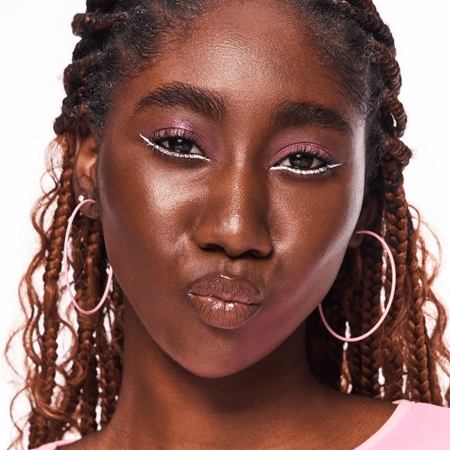 essence Juicy Bomb lūpų balzamas