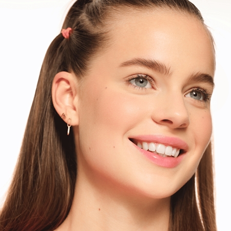 essence Soft Touch krémová lícenka