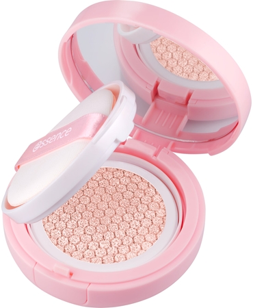 essence BRIGHTEN UP! Cushion Foundation Cushion Foundation