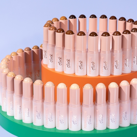 essence FOUNDATION Stick prebase de maquillaje de larga duración en forma de barra