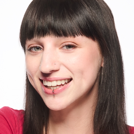 essence FOUNDATION Stick ilgai išliekanti makiažo bazė pieštukinė priemonė